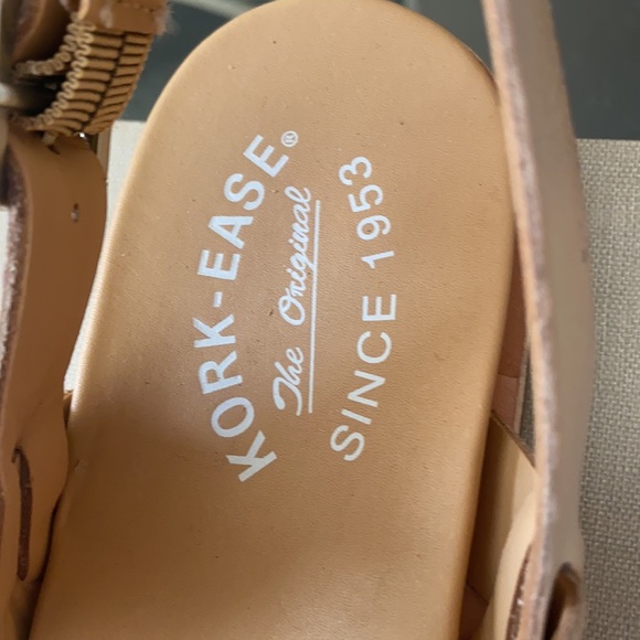 Kork Ease natural yoga leather sandals - Picture 3 of 12